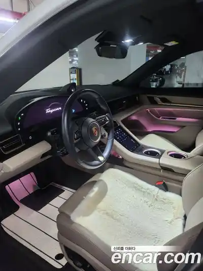 Porsche Taycan 2023 Автомат в Москве № 165074, миниатюра 7