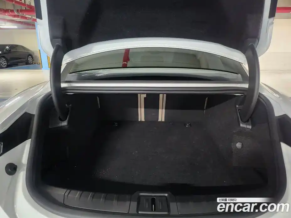 Porsche Taycan 2023 Автомат в Москве № 165074, фото 8