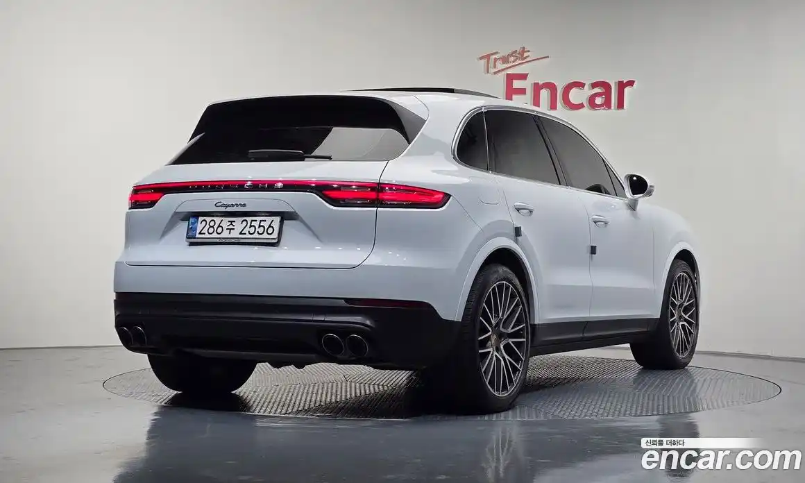 Porsche Cayenne 2021 3.0 Автомат в Москве № 165367, фото 7