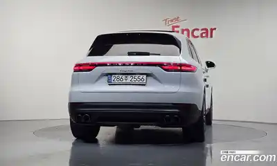 Porsche Cayenne 2021 3.0 Автомат в Москве № 165367, миниатюра 9