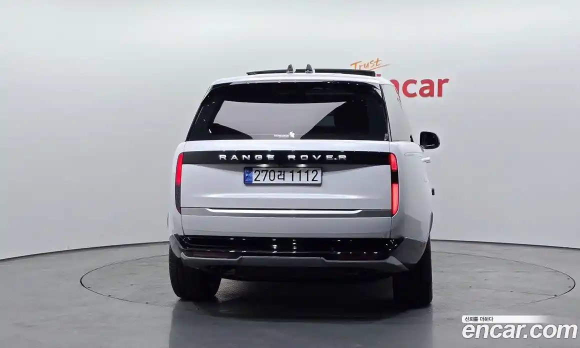 Land Rover Range-Rover 2024 4.4 Автомат в Москве № 165945, фото 5