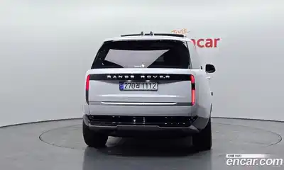 Land Rover Range-Rover 2024 4.4 Автомат в Москве № 165945, миниатюра 5