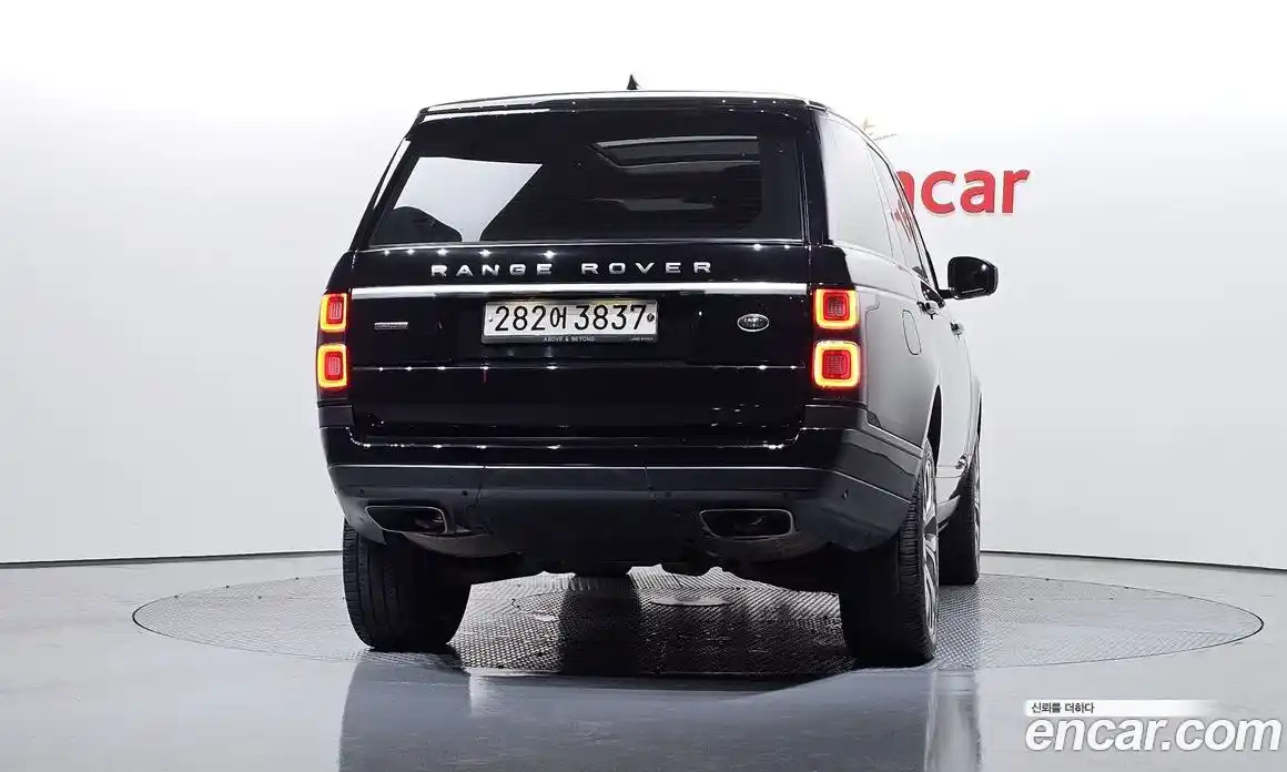 Land Rover Range-Rover 2019 4.4 Автомат в Москве № 166413, фото 3