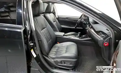 Lexus ES 2018 2.5 Автомат в Москве № 168288, миниатюра 12