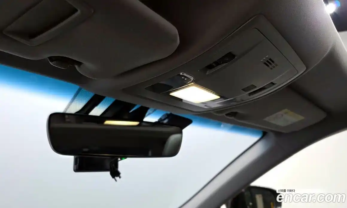 Lexus ES 2018 2.5 Автомат в Москве № 168288, фото 13