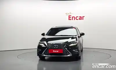 Lexus ES 2018 2.5 Автомат в Москве № 168288, миниатюра 2