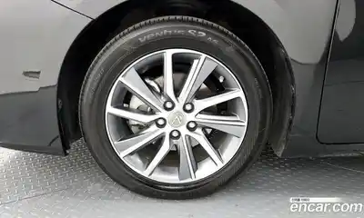 Lexus ES 2018 2.5 Автомат в Москве № 168288, миниатюра 4