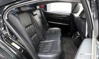 Lexus ES 2018 2.5 Автомат в Москве № 168288, миниатюра 5