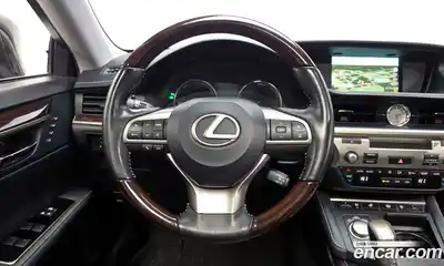 Lexus ES 2018 2.5 Автомат в Москве № 168288, миниатюра 10