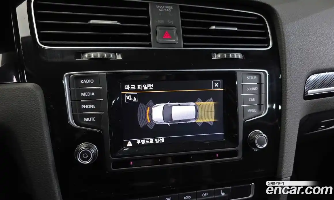 Volkswagen Golf 2014 1.6 Автомат в Москве № 168867, фото 5