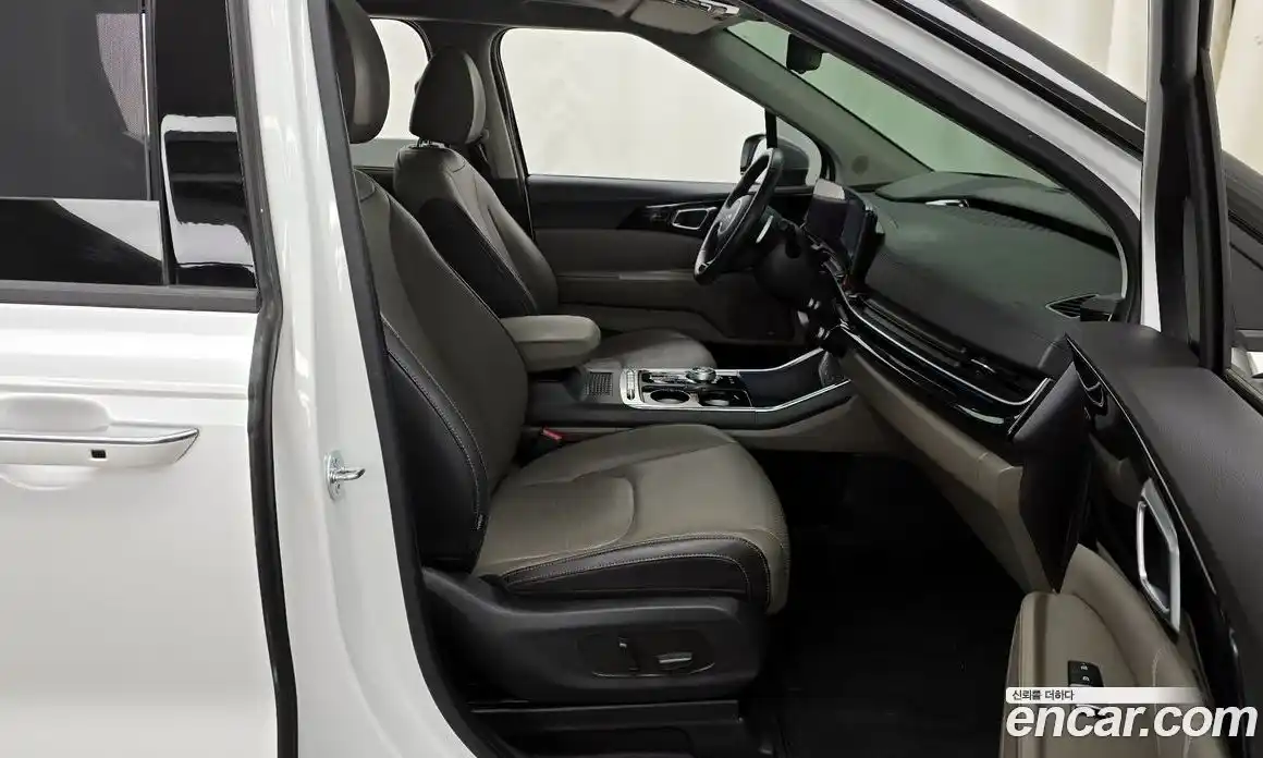 Kia Canival 2024 2.2 Автомат в Москве № 16887, фото 16