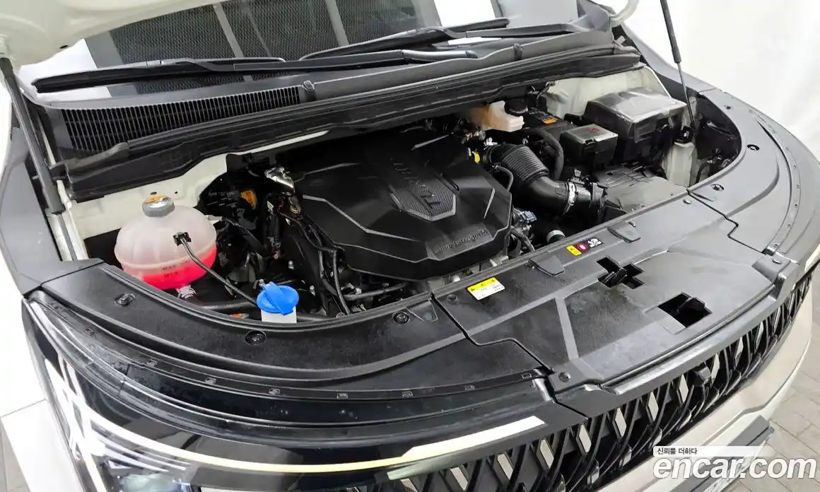 Kia Canival 2024 2.2 Автомат в Москве № 16887, фото 4