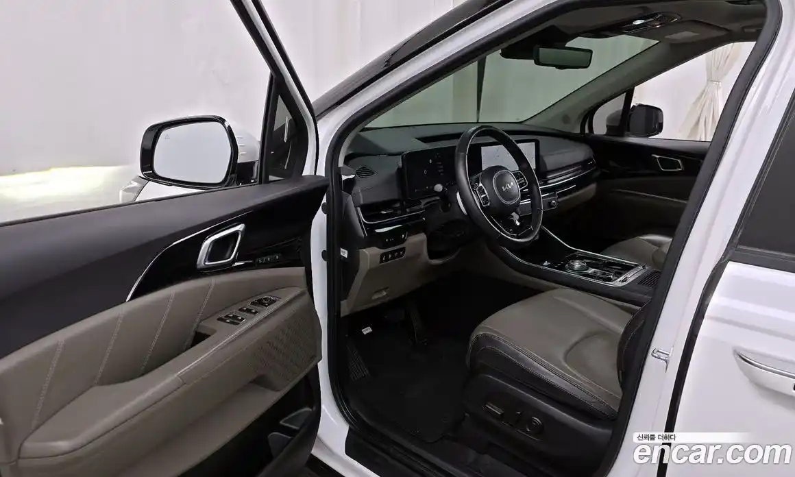 Kia Canival 2024 2.2 Автомат в Москве № 16887, фото 7