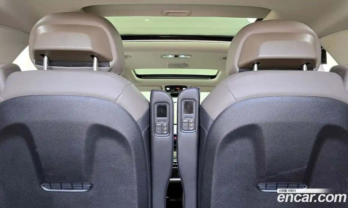 Kia Canival 2024 2.2 Автомат в Москве № 16887, фото 8