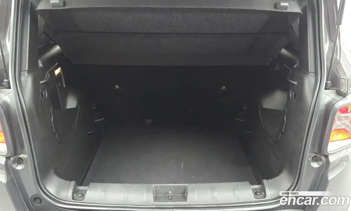 Jeep Renegade 2021 2.4 Автомат в Москве № 169389, фото 3