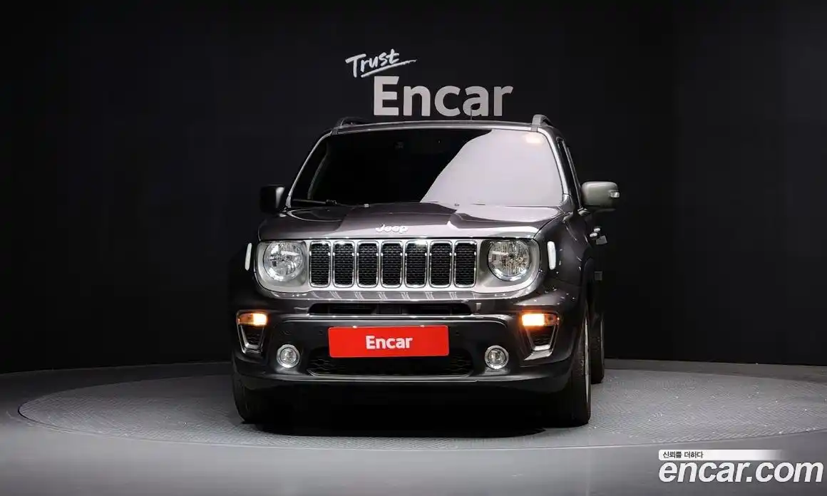 Jeep Renegade 2021 2.4 Автомат в Москве № 169389, фото 9