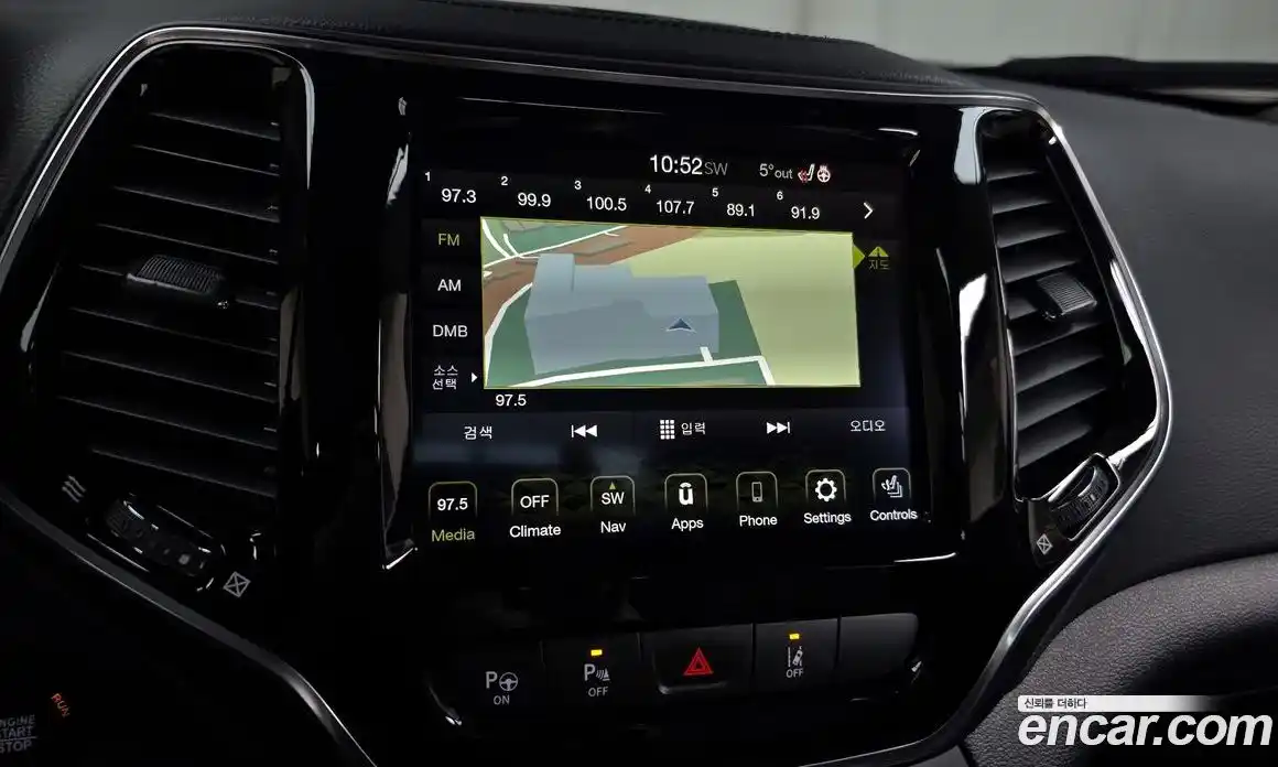 Jeep Cherokee 2022 2.4 Автомат в Москве № 169412, фото 15