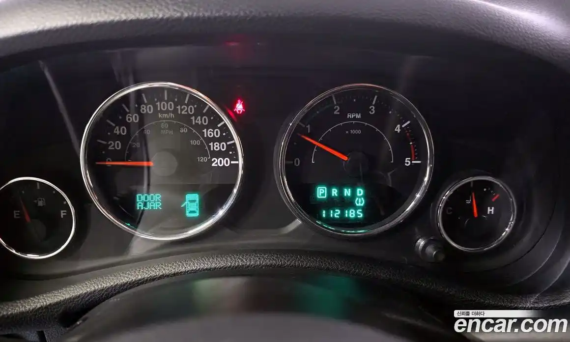 Jeep Wrangler 2012 2.8 Автомат в Москве № 169838, фото 14