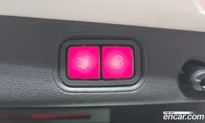 Mercedes-Benz E-Class 2022 2.0 Автомат в Москве № 175316, миниатюра 6