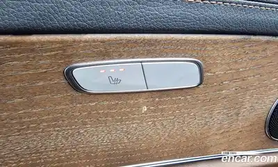 Mercedes-Benz E-Class 2022 2.0 Автомат в Москве № 175316, миниатюра 9