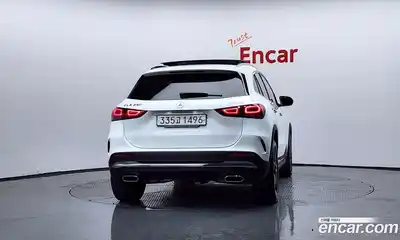 Mercedes-Benz GLA-Class 2022 2.0 Автомат в Москве № 176640, миниатюра 2