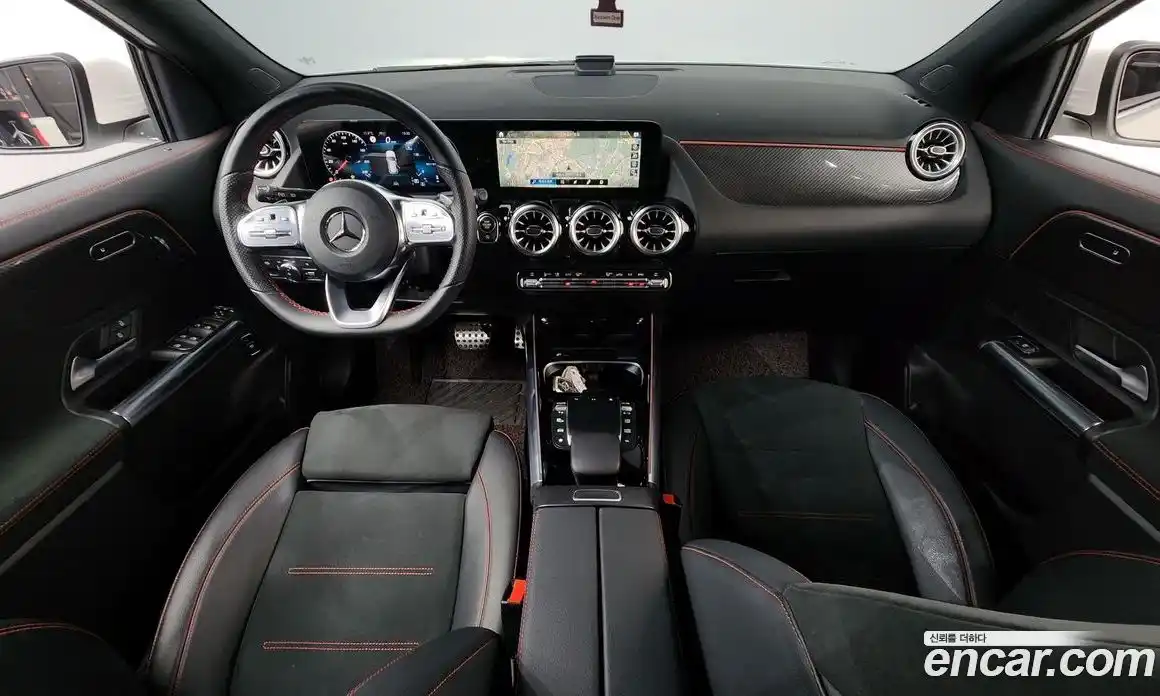 Mercedes-Benz GLA-Class 2022 2.0 Автомат в Москве № 176640, фото 4