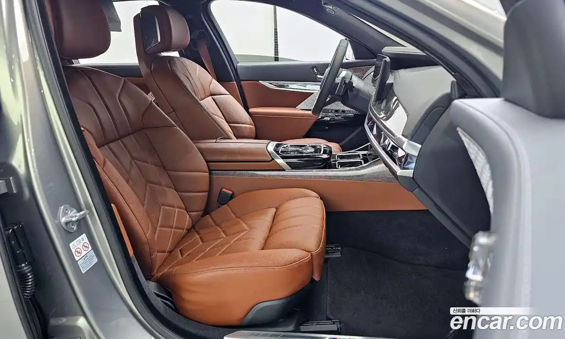 BMW 7-Series 2024 3.0 Автомат в Москве № 187934, фото 11