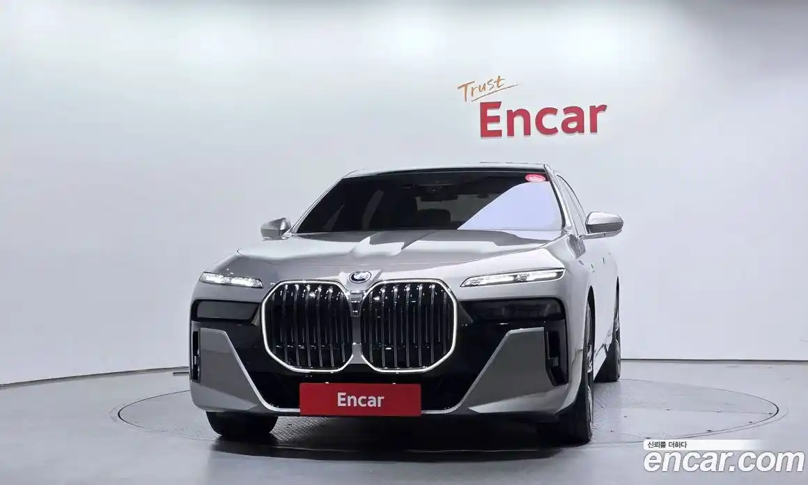 BMW 7-Series 2024 3.0 Автомат в Москве № 187934, фото 4