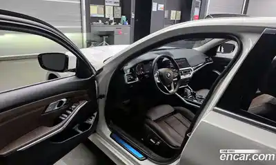 BMW 3-Series 2022 2.0 Автомат в Москве № 188331, миниатюра 12