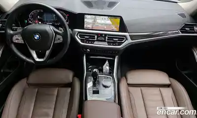 BMW 3-Series 2022 2.0 Автомат в Москве № 188331, миниатюра 2