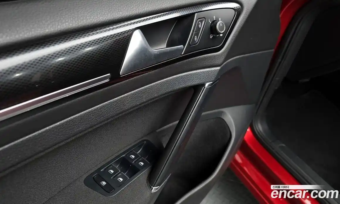 Volkswagen Golf 2015 2.0 Автомат в Москве № 190018, фото 12