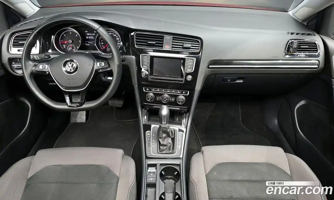 Volkswagen Golf 2015 2.0 Автомат в Москве № 190018, фото 20