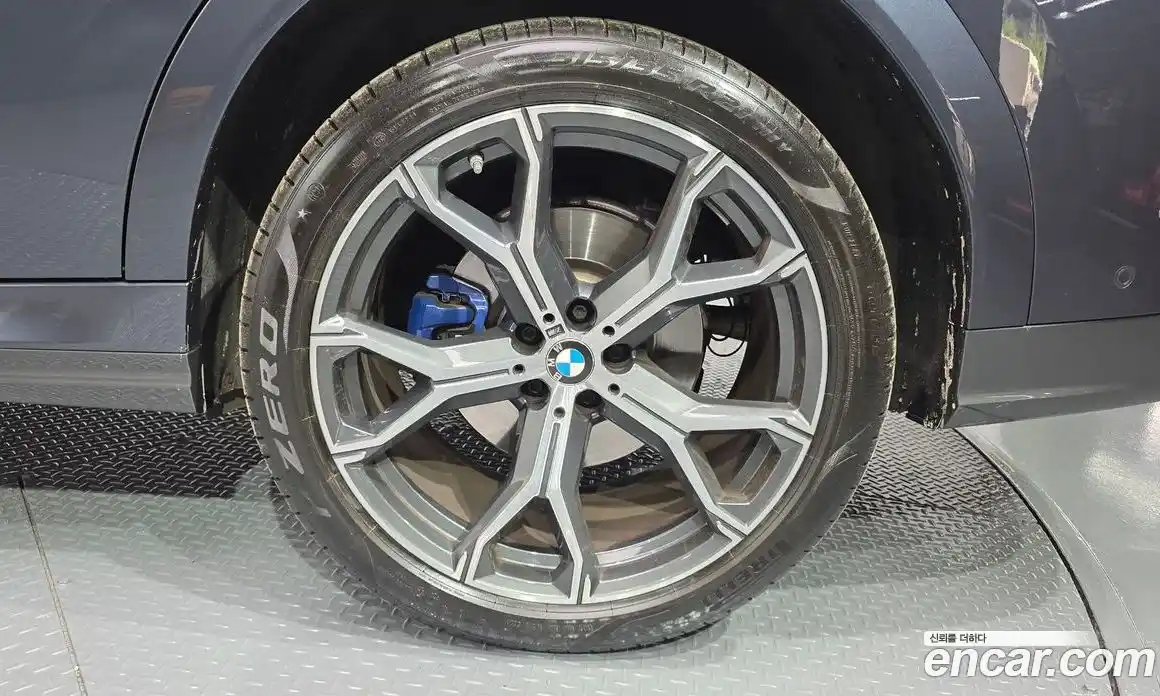 BMW X6 2022 3.0 Автомат в Москве № 190291, фото 17