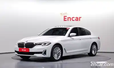 BMW 5-Series 2021 2.0 Автомат в Москве № 192141, миниатюра 2