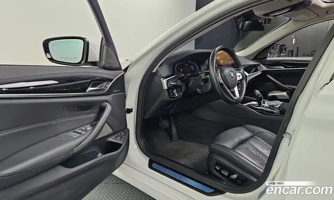 BMW 5-Series 2021 2.0 Автомат в Москве № 192141, фото 4