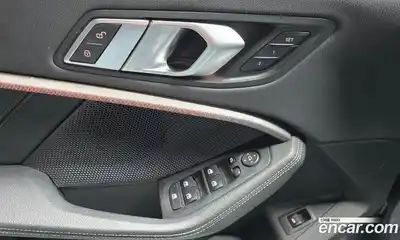 BMW 1-Series 2022 2.0 Автомат в Москве № 192582, миниатюра 5