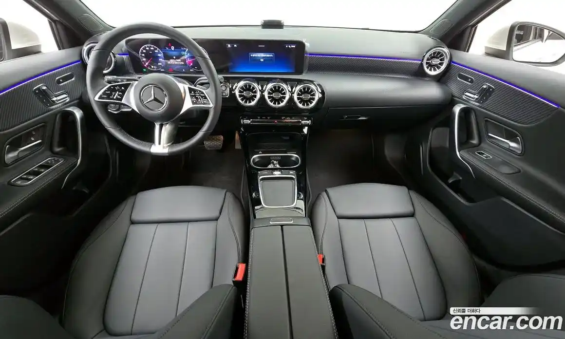 Mercedes-Benz A-Class 2025 2.0 Автомат в Москве № 193624, фото 18