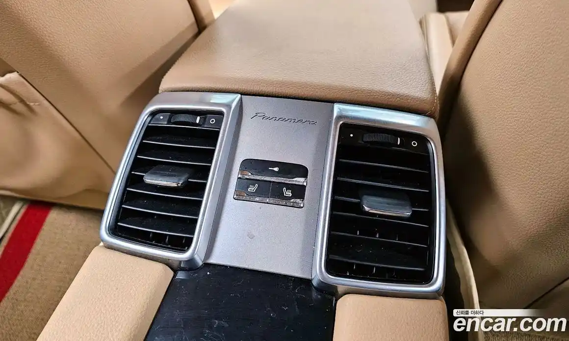 Porsche Panamera 2011 3.6 Автомат в Москве № 194506, фото 18