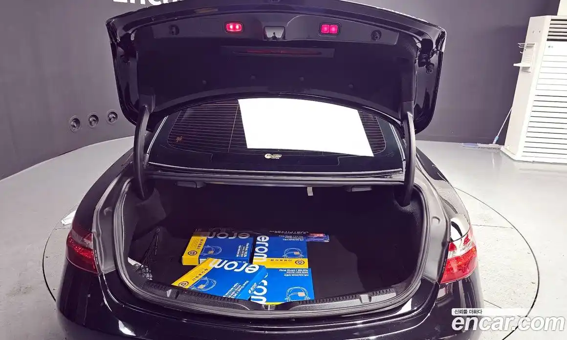 Mercedes-Benz E-Class 2019 3.0 Автомат в Москве № 195339, фото 4