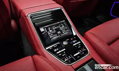 Porsche Panamera 2023 2.9 Автомат в Москве № 197129, миниатюра 6