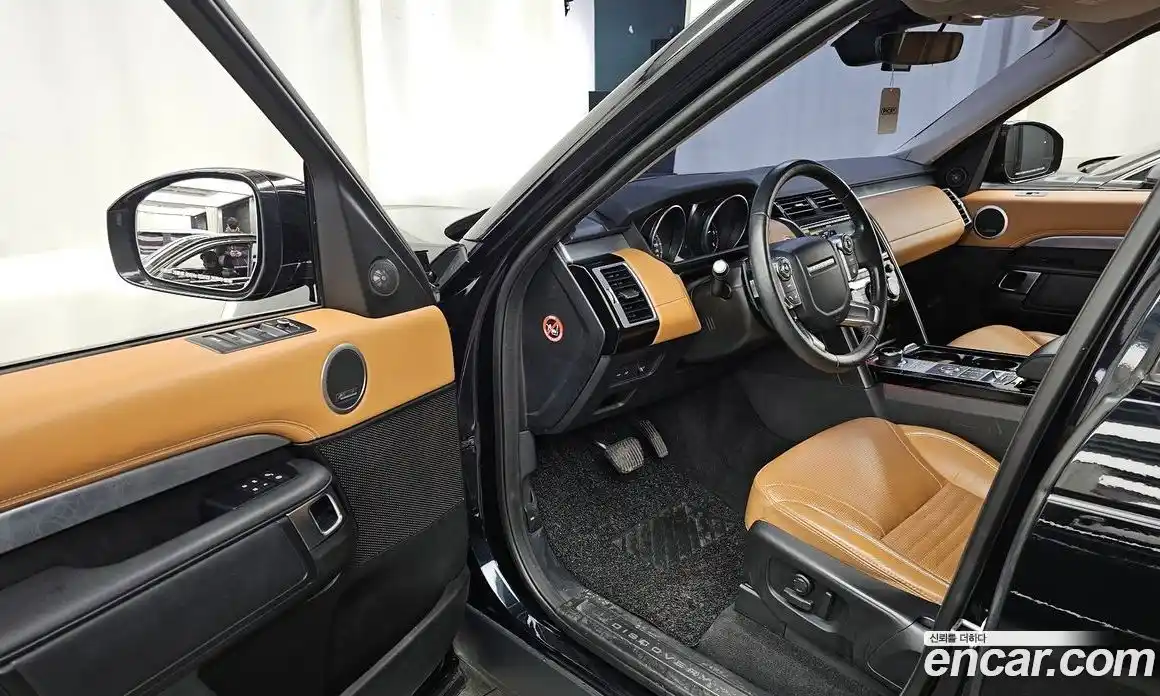 Land Rover Discovery 2017 3.0 Автомат в Москве № 198129, фото 6