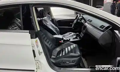 Volkswagen CC 2015 2.0 Автомат в Москве № 199167, миниатюра 6