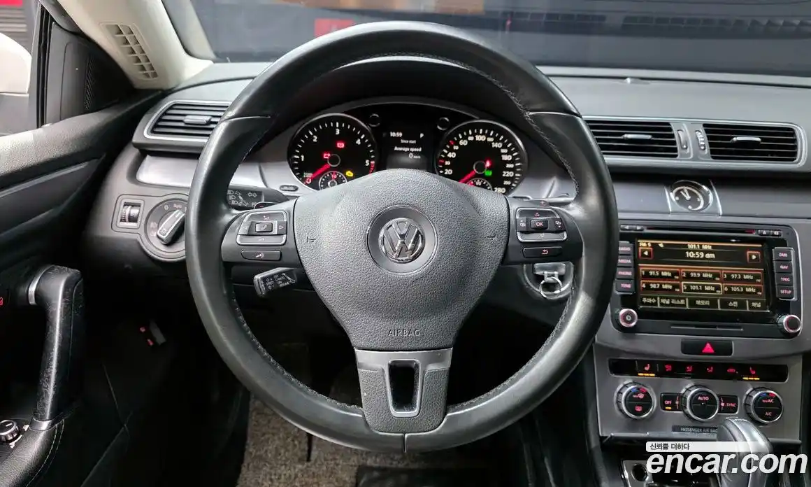Volkswagen CC 2015 2.0 Автомат в Москве № 199167, фото 9