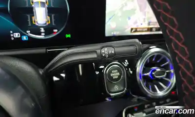 Mercedes-Benz GLA-Class 2023 2.0 Автомат в Москве № 203690, миниатюра 8