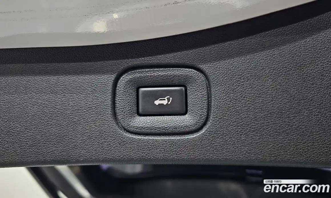 Renault QM6 2023 2.0 Автомат в Москве № 205333, фото 11