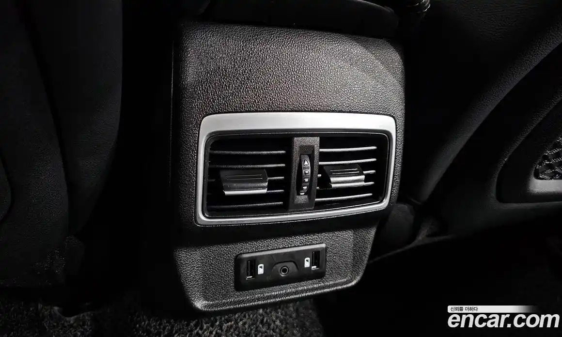 Renault QM6 2023 2.0 Автомат в Москве № 205333, фото 13