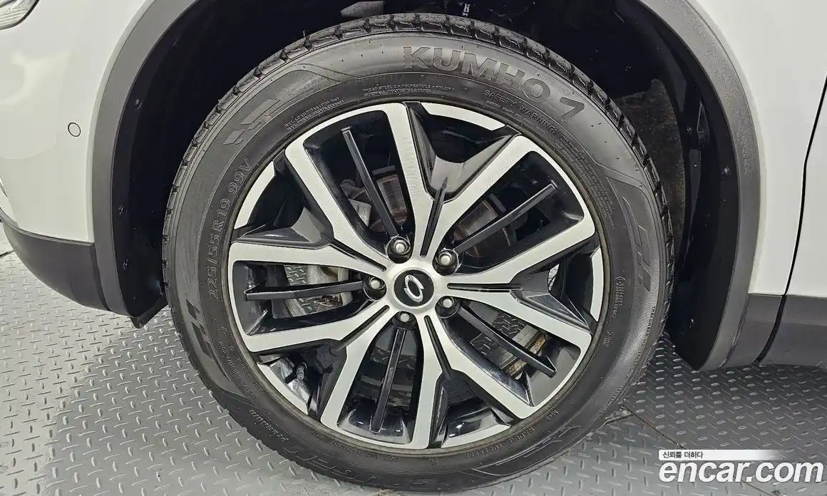 Renault QM6 2023 2.0 Автомат в Москве № 205333, фото 16