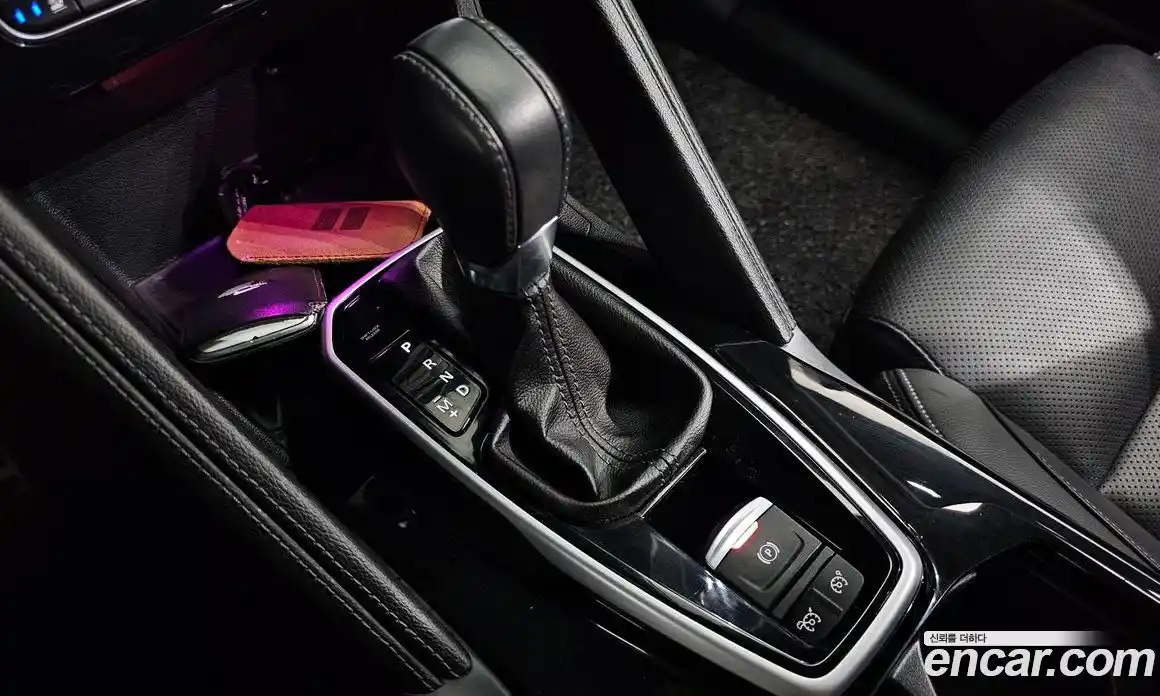 Renault QM6 2023 2.0 Автомат в Москве № 205333, фото 19