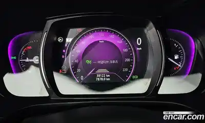 Renault QM6 2023 2.0 Автомат в Москве № 205333, миниатюра 4