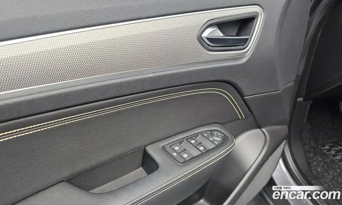 Renault Arkana 2025 1.6 Автомат в Москве № 205344, фото 12